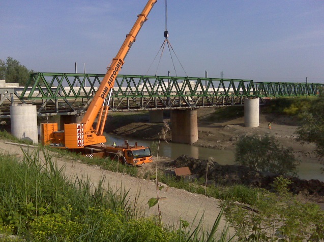  Linea Modena Soliera - Passerella Pedonale sul fiume Secchia - Progettazione Strutturale