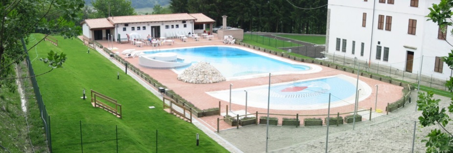 Piscina Comunale Corniglio (PR) - Progettazione e Direzione Lavori Generale