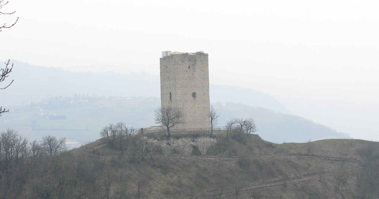 Torre di Rossenella (RE) - Progettazione opere di consolidamento e miglioramento sismico
